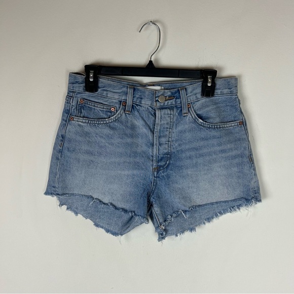 Aritzia Denim Forum Ex Boyfriend Short Raw Hem Size 27 - Picture 4 of 8